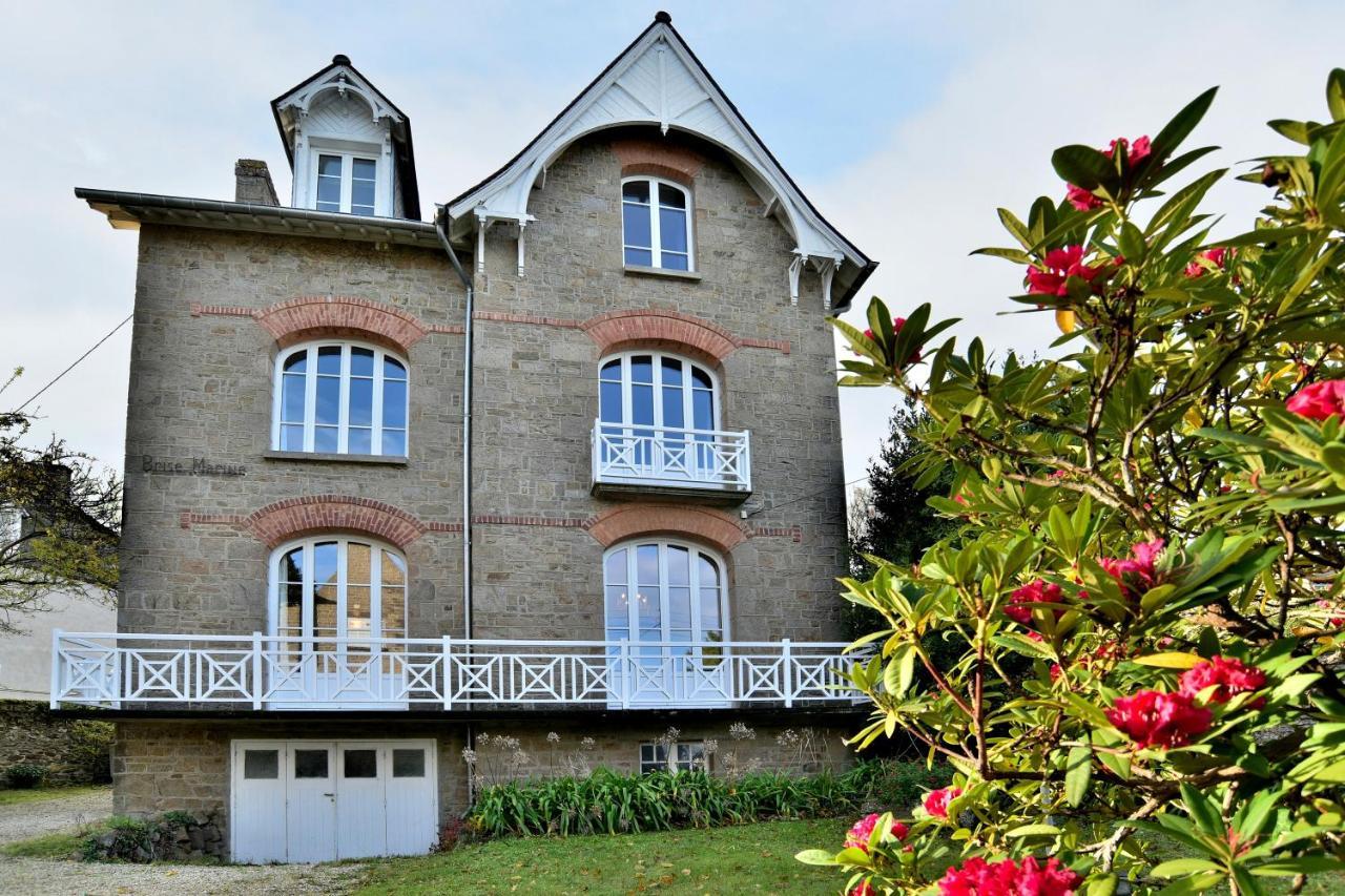 La Brise Cancalaise - Maison Typique Avec Vue Mer Cancale Exterior foto